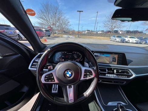 Used 2022 BMW X7 M50i image 48