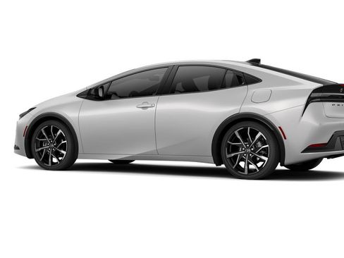 New 2026 Toyota Prius Plug-In Hybrid FWD image 5