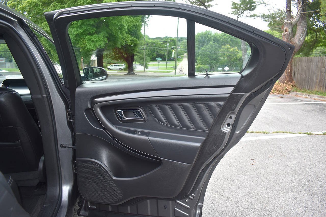 Used 2013 Ford Taurus SHO AWD/4WD image 22