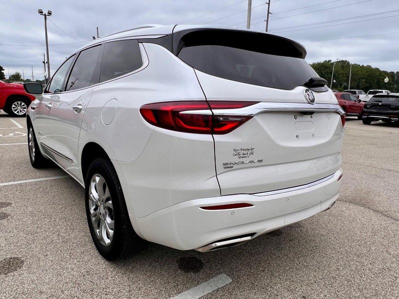 Used 2021 Buick Enclave Avenir w/ Avenir Technology Package AWD/4WD image 8