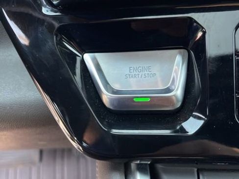 Used 2023 GMC Sierra 1500 Denali w/ Denali Reserve Package AWD/4WD image 25