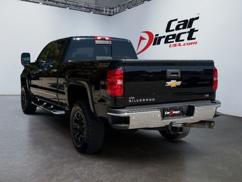 Used 2015 Chevrolet Silverado 2500 LTZ w/ Duramax Plus Package AWD/4WD image 8