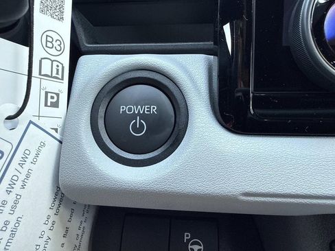 New 2026 Subaru Solterra Limited XT image 33