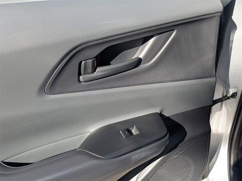 Used 2025 Toyota Prius LE image 24