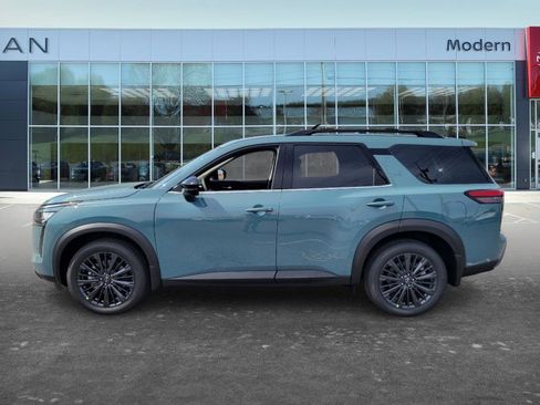 New 2026 Nissan Pathfinder SL image 7