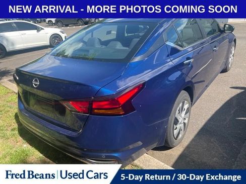 Used 2023 Nissan Altima 2.5 S FWD image 7