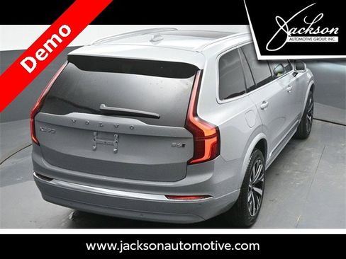 New 2025 Volvo XC90 B6 Core w/ Protection Package image 48