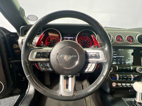 Used 2018 Ford Mustang Premium w/ Ecoboost Performance Package RWD image 17