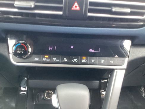 Used 2023 Kia Seltos S image 22