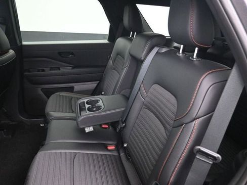 New 2026 Nissan Pathfinder Rock Creek image 26