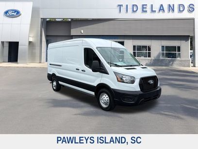 New 2026 Ford Transit 250 148 Medium Roof Extended AWD w/ Load Area Protection Package