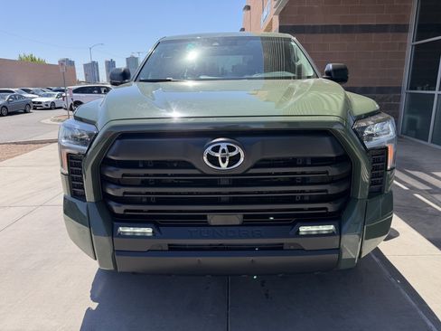 Used 2022 Toyota Tundra SR5 w/ Convenience Package RWD image 10