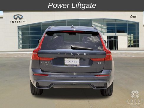Used 2025 Volvo XC60 B5 Core AWD/4WD image 4