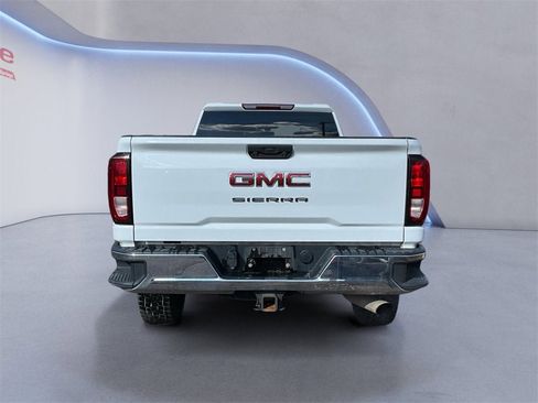 Used 2021 GMC Sierra 2500 4x4 Crew Cab w/ Convenience Package image 4