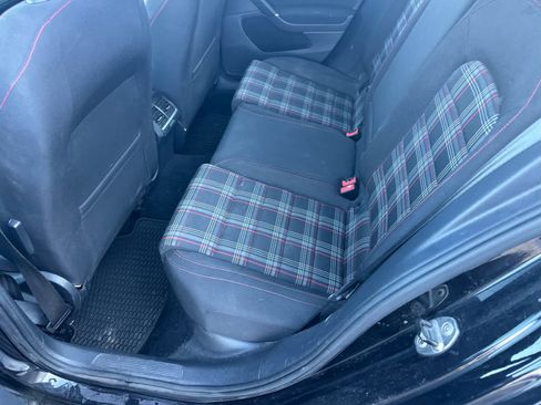 Used 2016 Volkswagen GTI S image 3