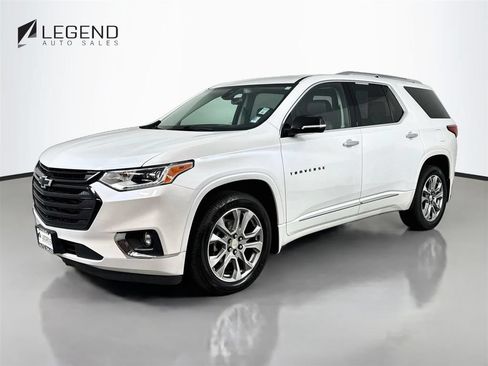 Used 2019 Chevrolet Traverse Premier w/ LPO, Blackout Package AWD/4WD image 1
