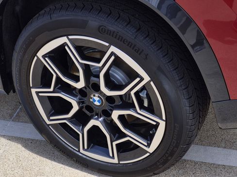 New 2026 BMW X1 xDrive28i w/ Technology Package AWD/4WD image 7