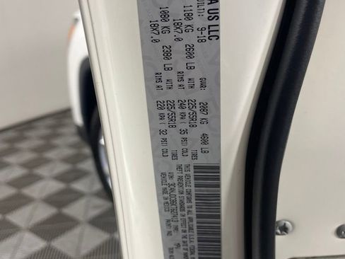 Used 2019 Jeep Compass Limited AWD/4WD image 18