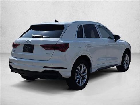 New 2025 Audi Q3 2.0T Premium image 5