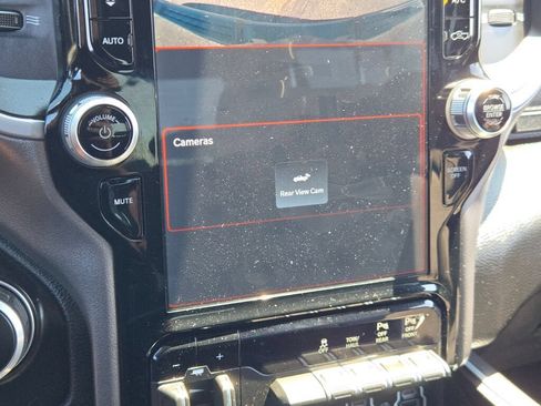 Used 2023 RAM 1500 Big Horn AWD/4WD image 11