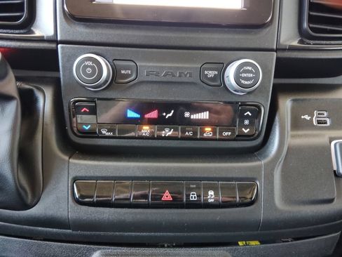 Used 2023 RAM ProMaster 3500 FWD image 26