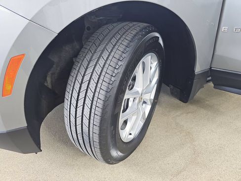 Certified 2024 Chevrolet Equinox LT w/ LPO, Floor Liner Package FWD image 37