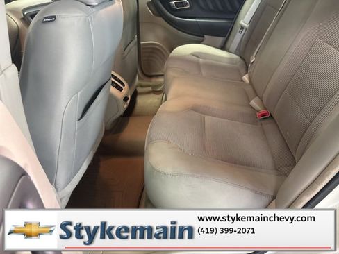 Used 2012 Ford Taurus SEL image 23