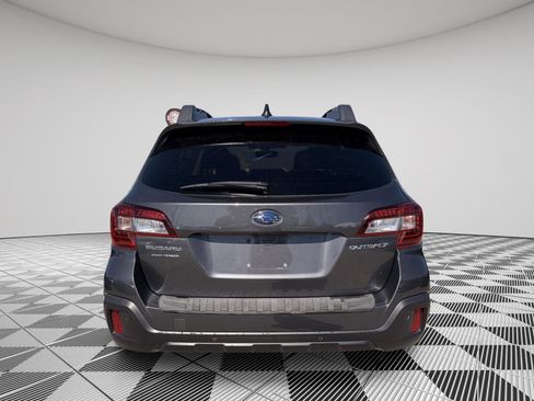 Used 2019 Subaru Outback 2.5i Limited image 6