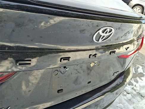 Certified 2025 Toyota Camry SE w/ Convenience Package image 4