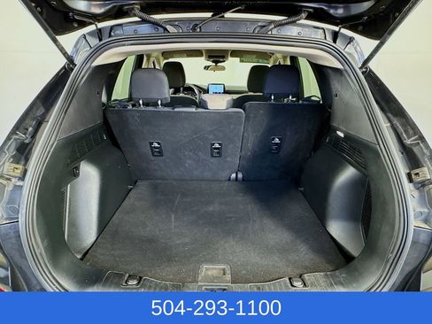 Used 2020 Ford Escape SE image 24