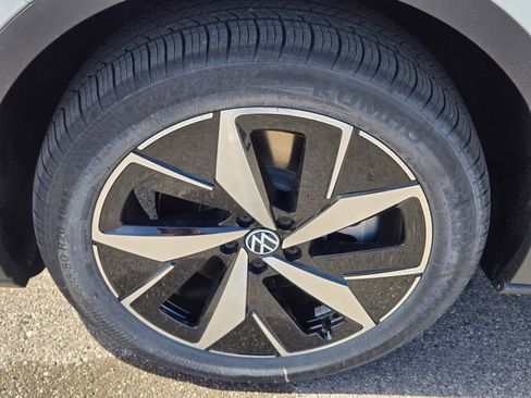 New 2026 Volkswagen ID.4 Pro S AWD/4WD image 5