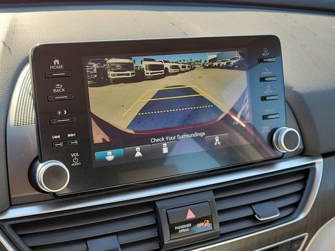 Used 2022 Honda Accord Touring image 22