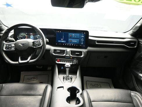 Used 2025 Ford Mustang Premium RWD image 12