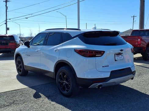 Used 2024 Chevrolet Blazer LT w/ Convenience Package image 2