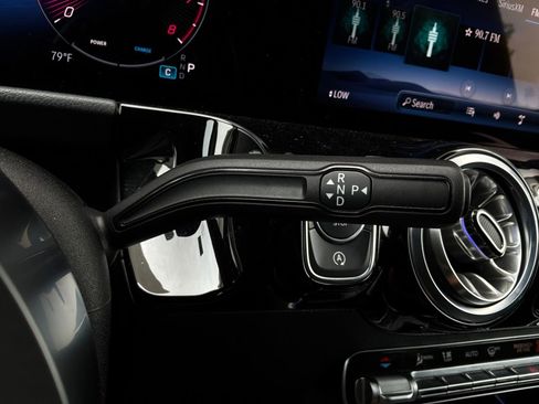 Used 2025 Mercedes-Benz GLA 250 image 43