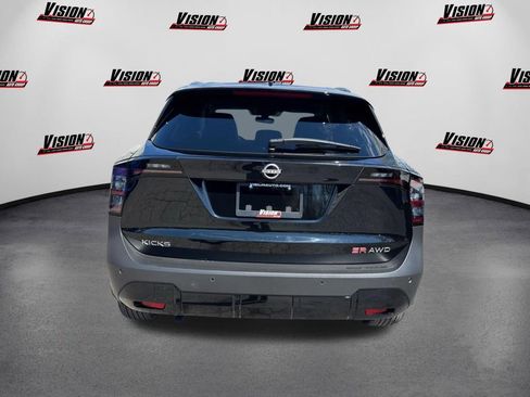 Used 2025 Nissan Kicks SR AWD/4WD image 6