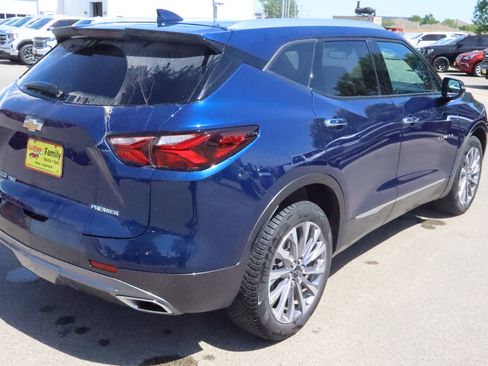 Used 2022 Chevrolet Blazer Premier w/ Enhanced Convenience Package AWD/4WD image 7