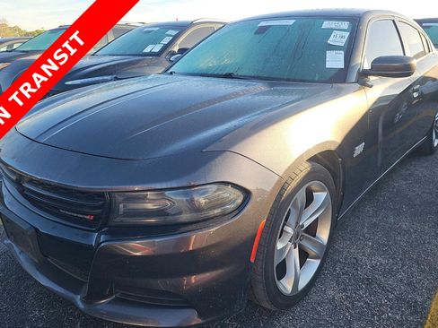 Used 2018 Dodge Charger R/T w/ Navigation & Travel Group image 1