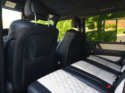 Used 2017 Mercedes-Benz G 63 AMG 4MATIC image 14