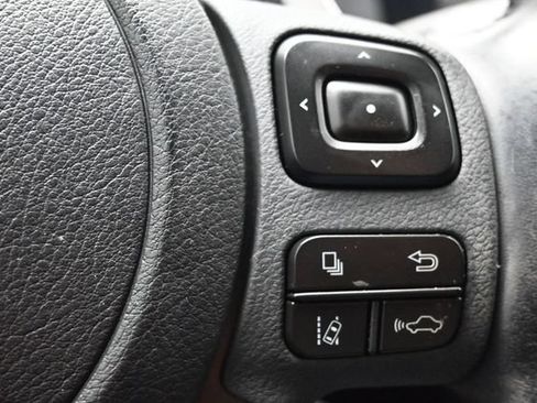 Used 2022 Lexus IS 300 w/ Premium Package RWD image 19