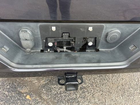 Used 2023 Chevrolet Silverado 1500 RST w/ Convenience Package II image 29