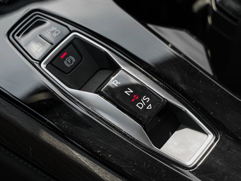 Used 2025 Audi A5 2.0T Premium Plus w/ Premium Plus image 11