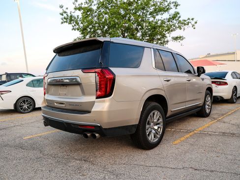 Used 2021 GMC Yukon Denali image 7