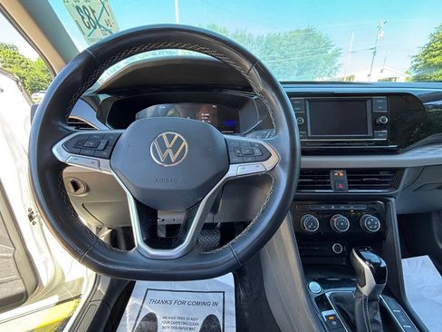 Used 2024 Volkswagen Taos S FWD image 10