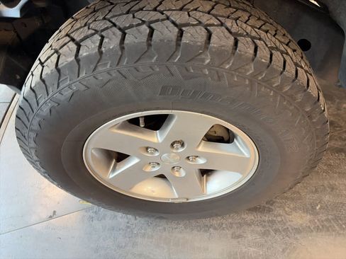 Used 2012 Jeep Wrangler Sport image 18