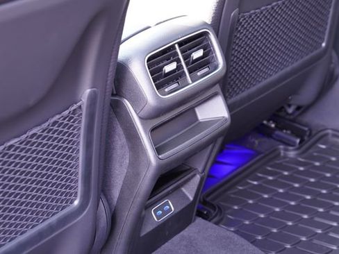 New 2026 Mercedes-Benz GLE 450 4MATIC image 21