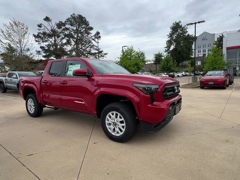 New 2026 Toyota Tacoma SR5 image 8