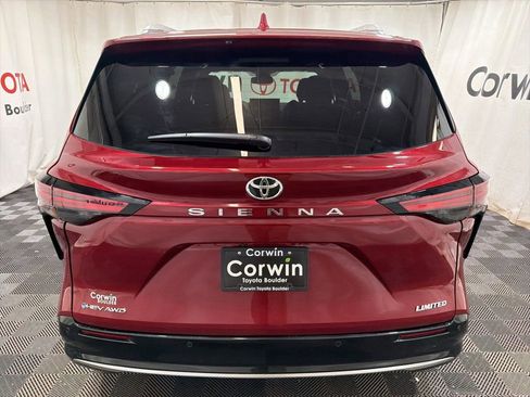 Used 2026 Toyota Sienna Limited AWD/4WD image 7