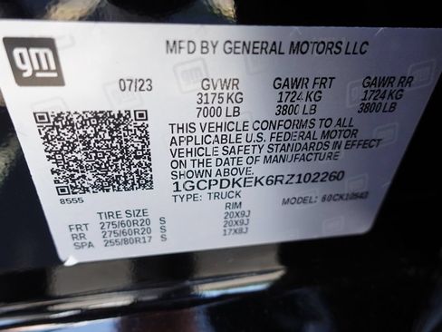 Used 2024 Chevrolet Silverado 1500 LT AWD/4WD image 19