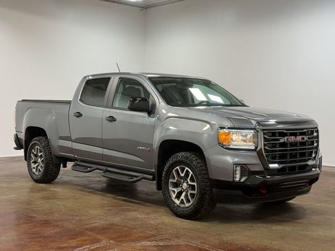 Used 2022 GMC Canyon AT4 image 22